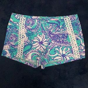 Lilly Pulitzer Shorts FINAL SUMMER DEAL SHOOT ME A OFFER!